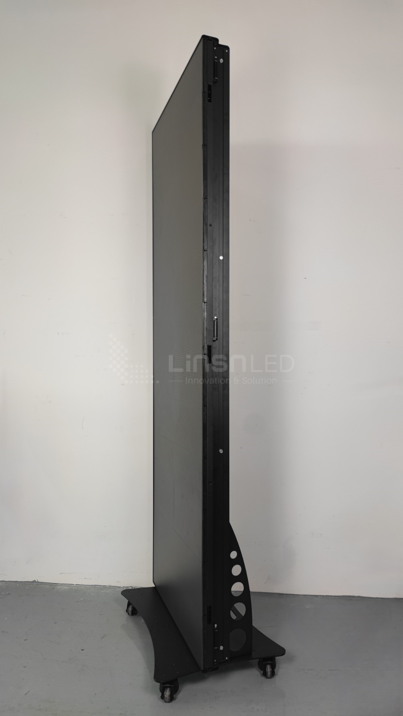 lc60c front side view (frame opened)
