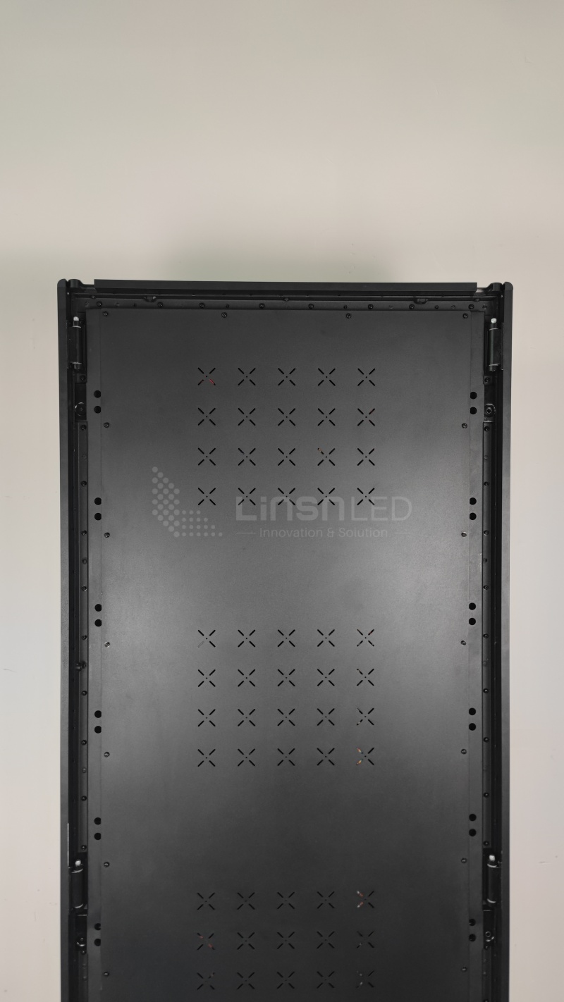 lc60c led poster details