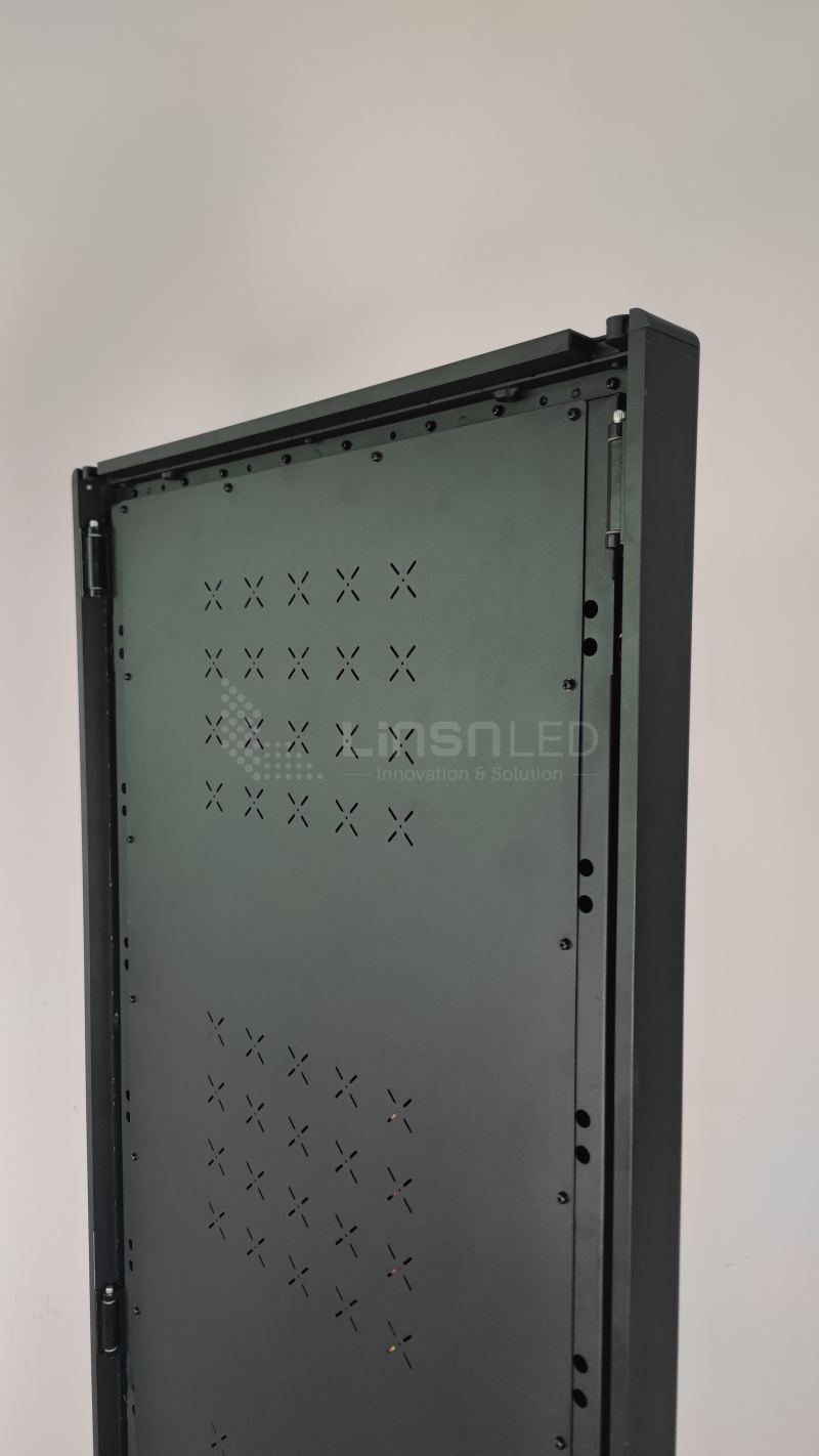 lc60c led poster details