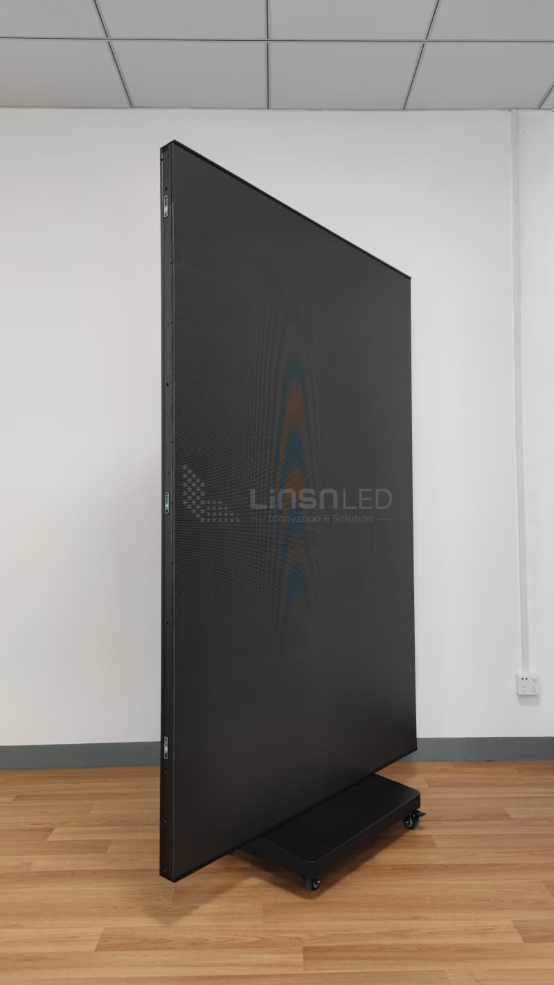 LC60TF Front Side View