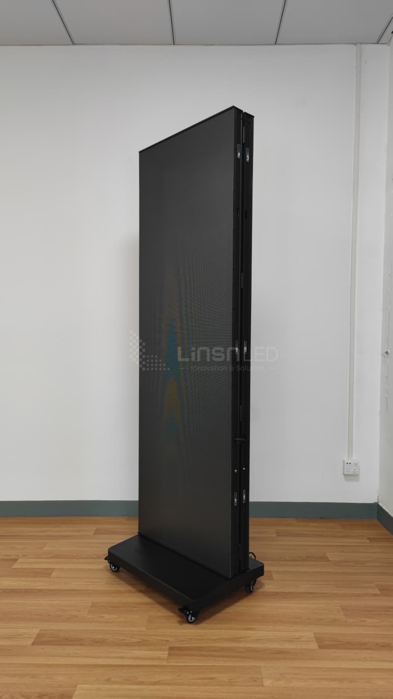 LC60TF Front Side View (Folded)